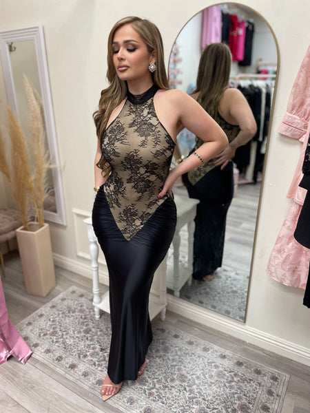 LACE HOURGLASS DRESS