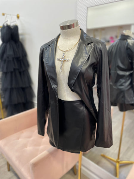 KIM BLAZER