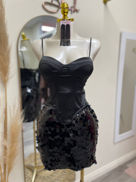 THE NOIRE TEMPTATION DRESS