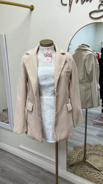 CREAM DRESS COAT