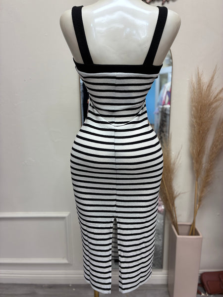 COASTLINE KNIT MIDI