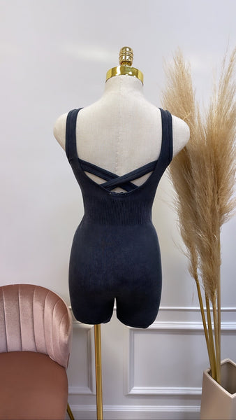 NIKKI ROMPER