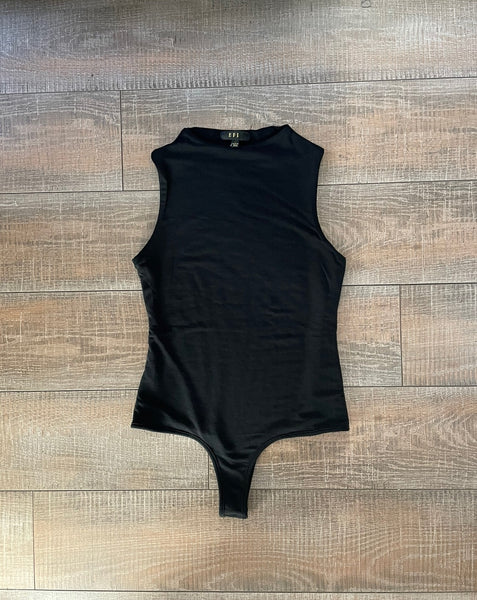 CHLOE  (BLACK)