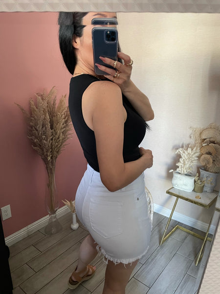 CHLOE  (BLACK)