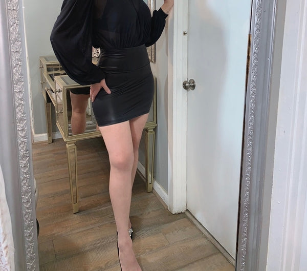 CASSIE (Vegan Leather High Waist Mini)