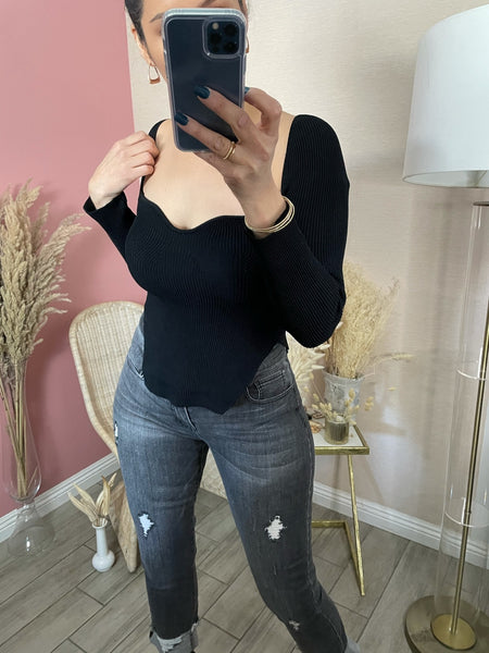 KRISTINA- BLACK