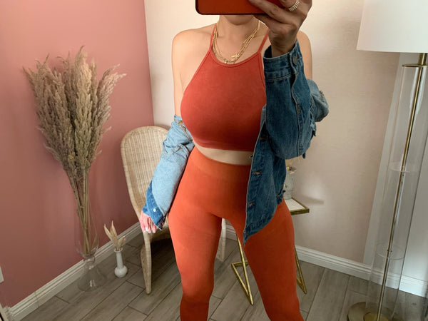 KENDALL CROP TOP (2 colors)