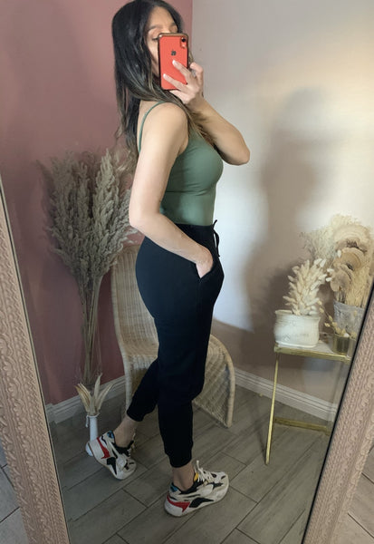 WENDY JOGGERS- BLACK
