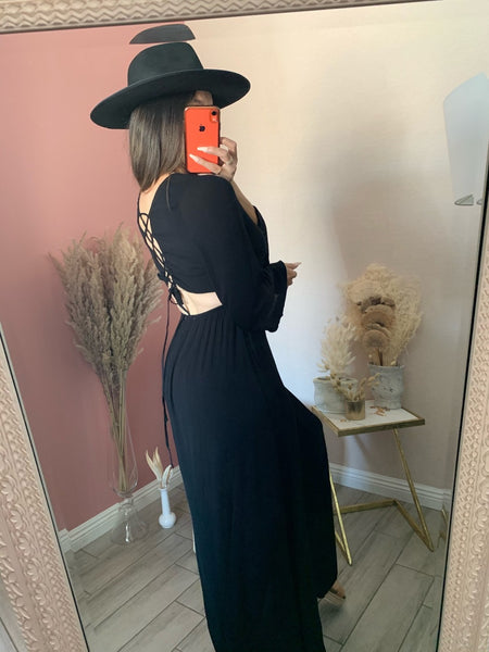 EMILIA -Black