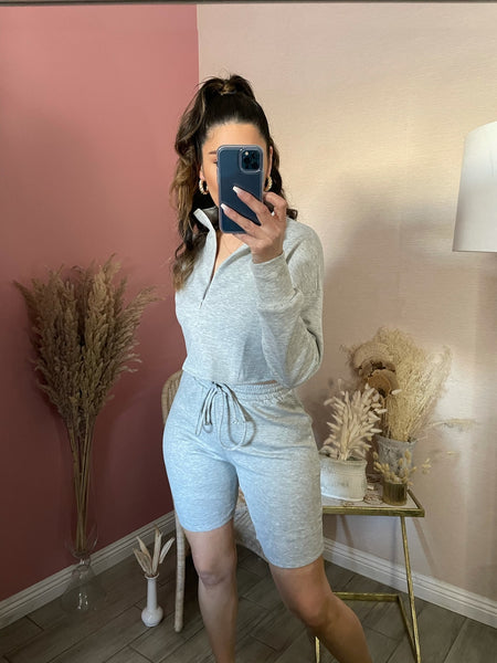 LESLIE SET- H. GREY
