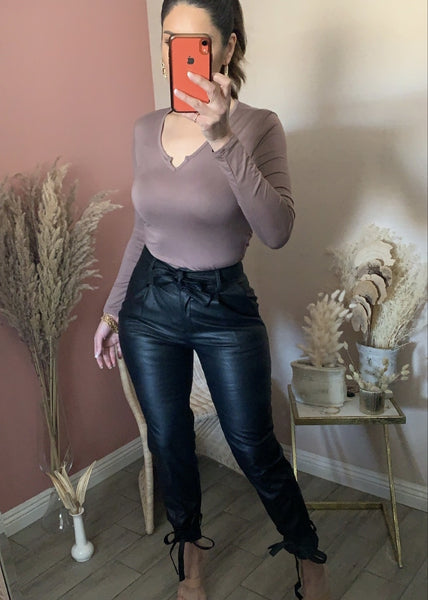 BAILEY BODYSUIT- LATTE