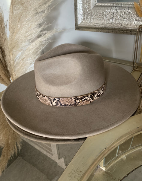 DESERT HIGHWAY HAT- MOCHA