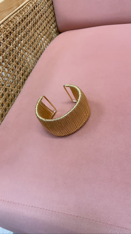 ALEXA CUFF