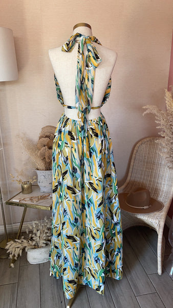 NICOLE MAXI